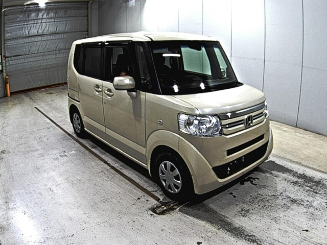HONDA N BOX PLUS