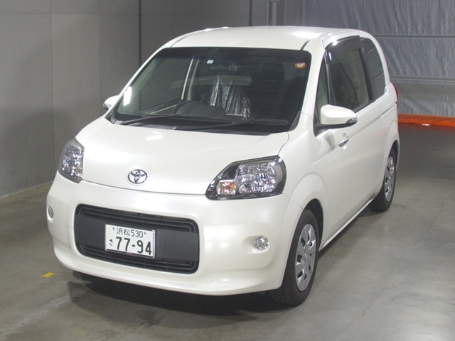 TOYOTA PORTE