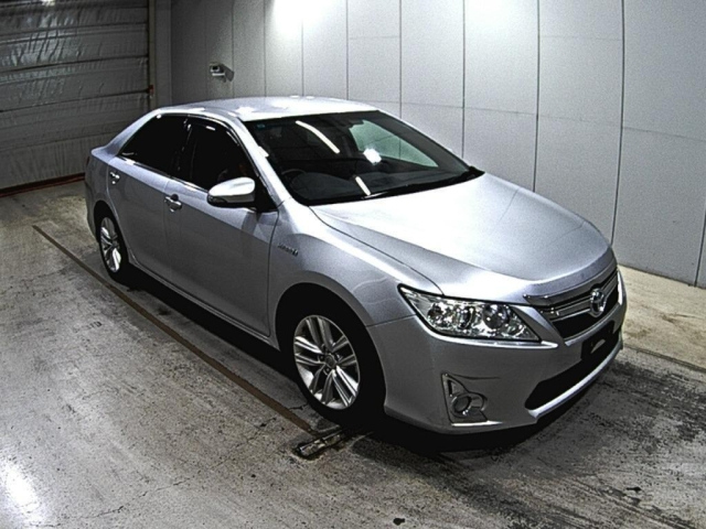 TOYOTA CAMRY