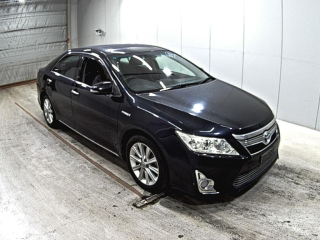 TOYOTA CAMRY