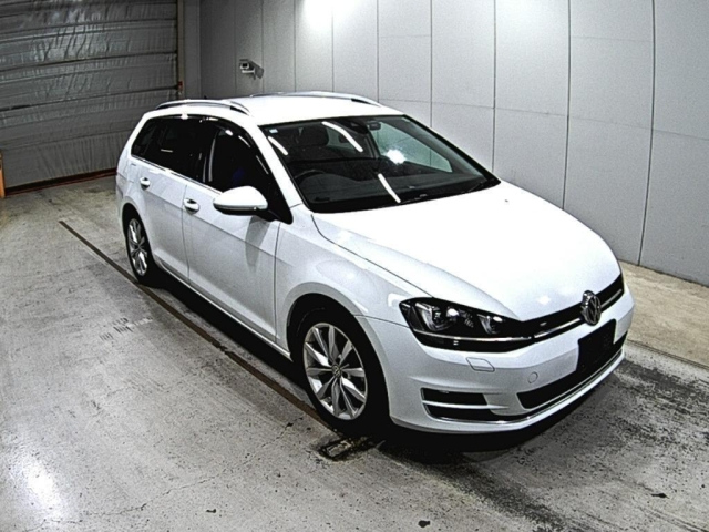 VOLKSWAGEN GOLF VARIANT