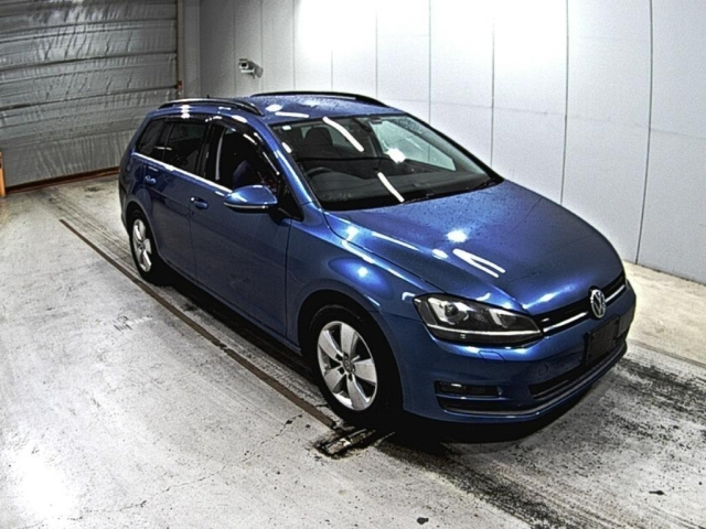 VOLKSWAGEN GOLF VARIANT
