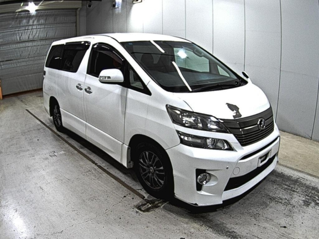 TOYOTA VELLFIRE