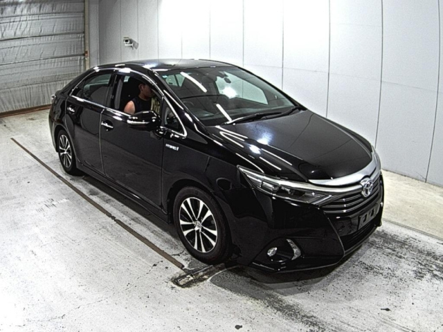 TOYOTA SAI