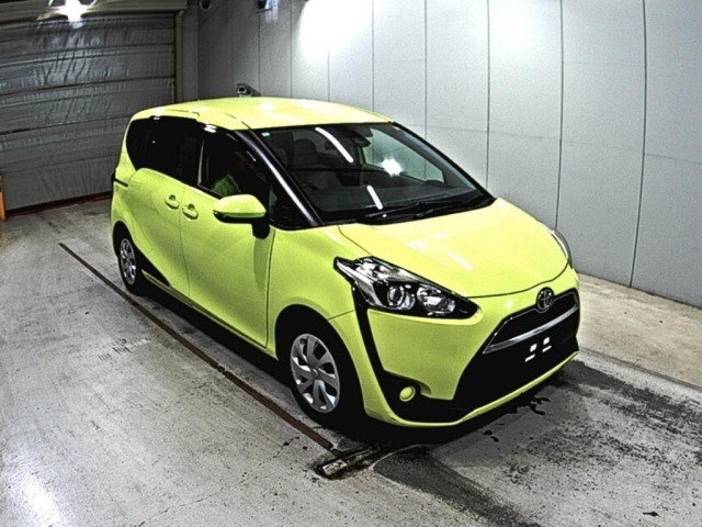 TOYOTA SIENTA