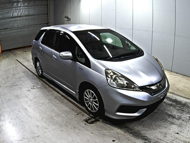 HONDA FIT SHUTTLE