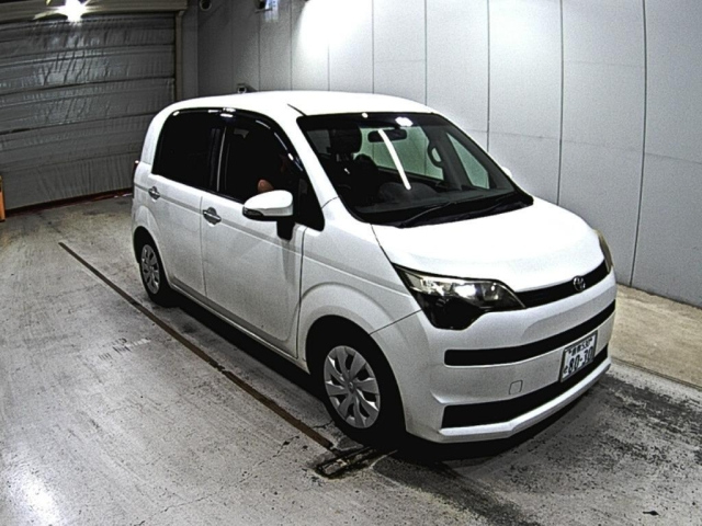 TOYOTA SPADE