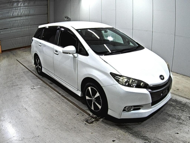 TOYOTA WISH