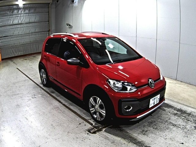 VOLKSWAGEN UP