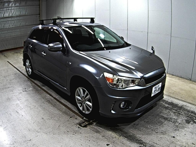 MITSUBISHI RVR