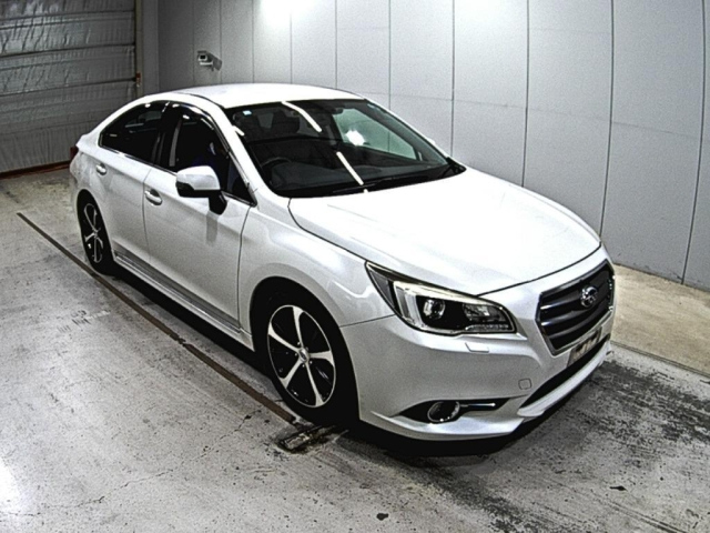 SUBARU LEGACY B4