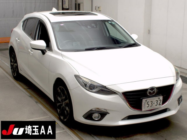 MAZDA AXELA