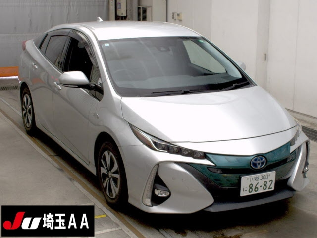 TOYOTA PRIUS PHV