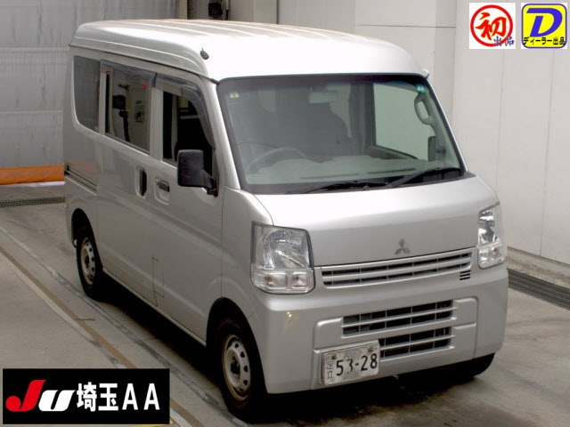 MITSUBISHI MINICAB VAN