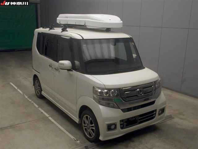 HONDA N BOX PLUS