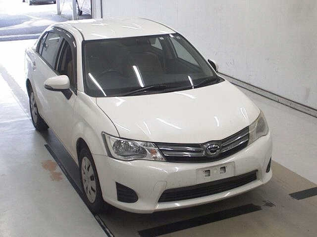 TOYOTA COROLLA AXIO
