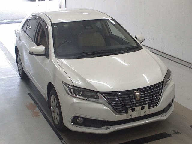 TOYOTA PREMIO
