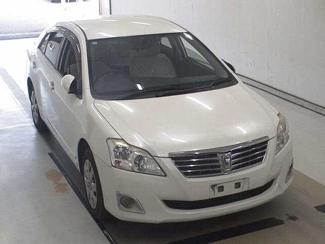 TOYOTA PREMIO