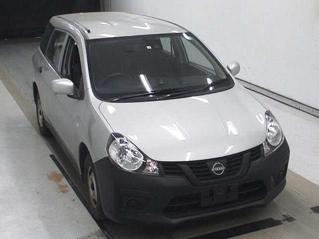 NISSAN AD