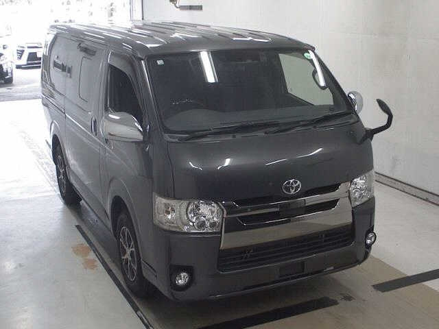 TOYOTA REGIUS ACE VAN