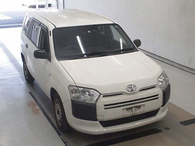 TOYOTA SUCCEED