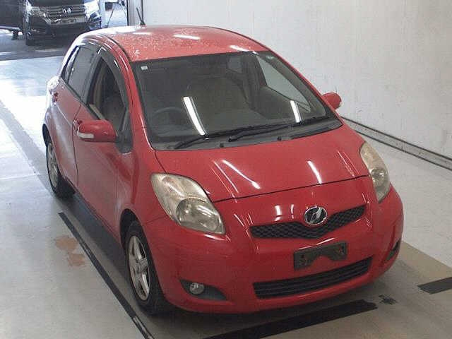 TOYOTA VITZ