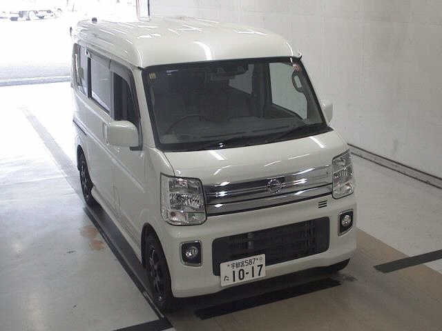NISSAN CLIPPER RIO