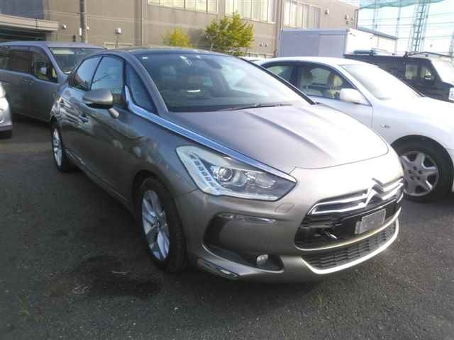 CITROEN DS5