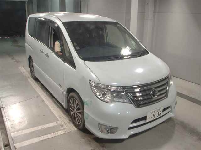 NISSAN SERENA