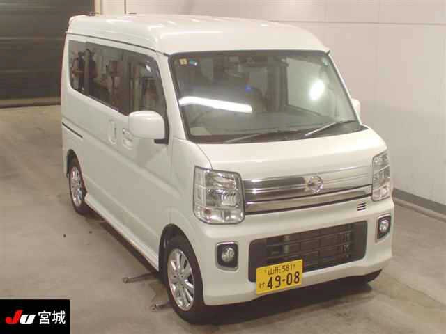 NISSAN CLIPPER RIO