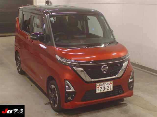 NISSAN ROOX