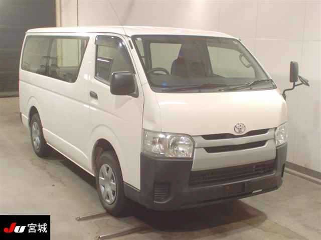 TOYOTA REGIUS ACE VAN