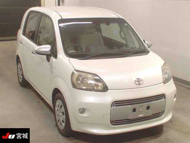TOYOTA PORTE