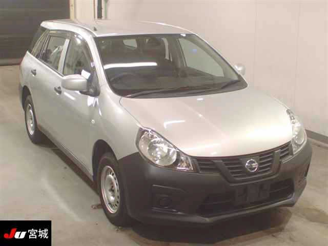 NISSAN AD