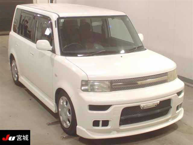 TOYOTA BB