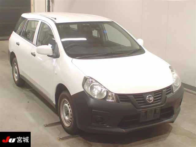 NISSAN AD