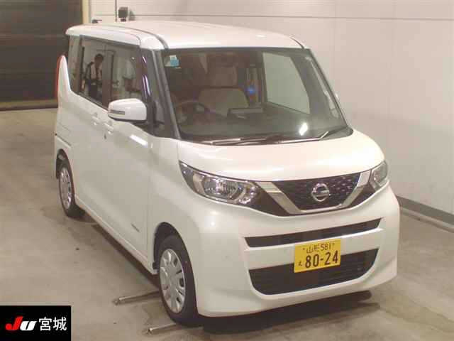 NISSAN ROOX