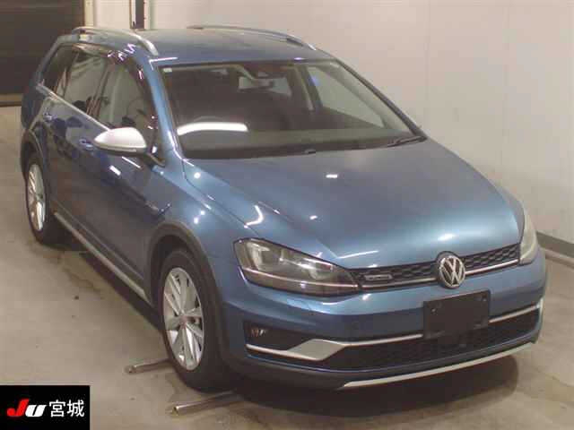VOLKSWAGEN GOLF ALLTRACK