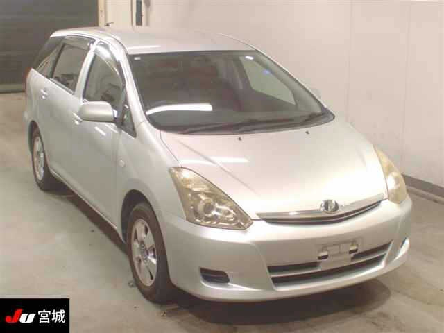 TOYOTA WISH