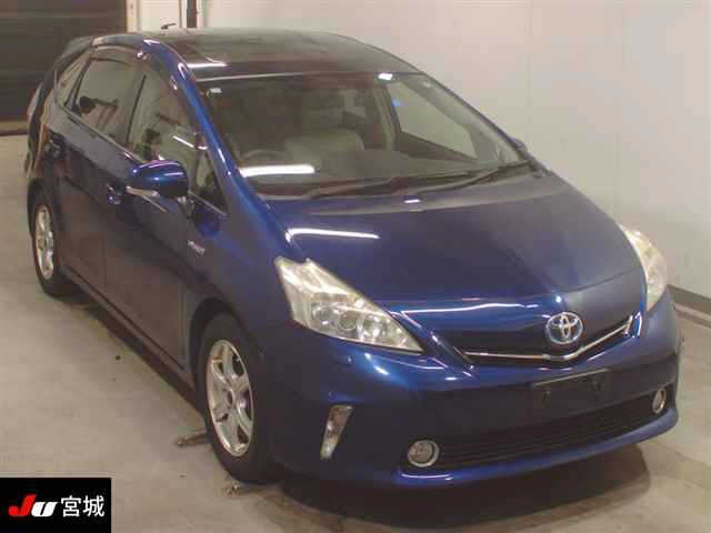TOYOTA PRIUS ALPHA