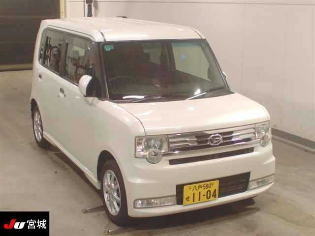 DAIHATSU MOVE CONTE