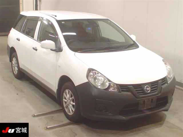 NISSAN AD