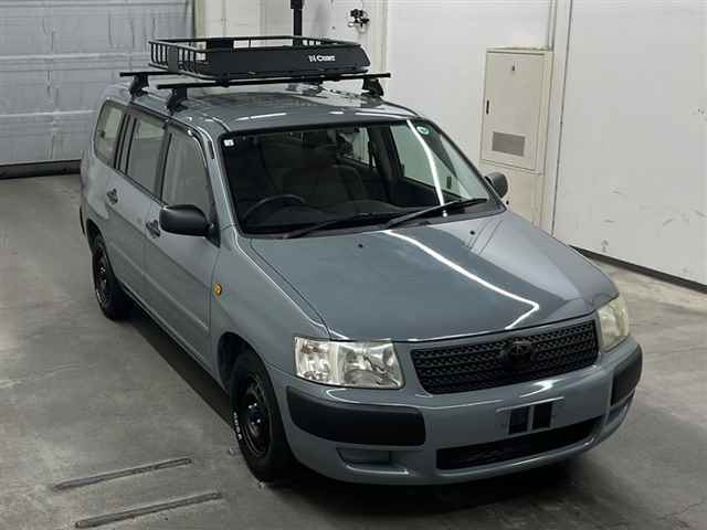 TOYOTA SUCCEED