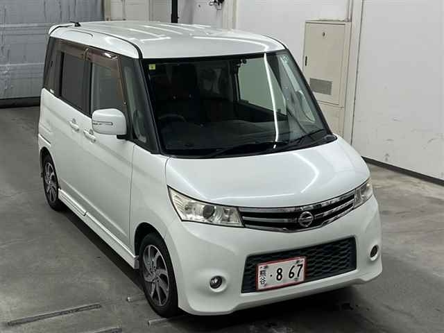 NISSAN ROOX