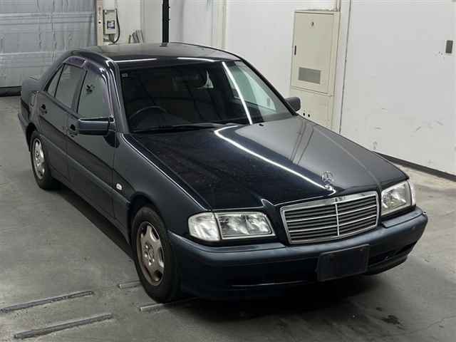 MERCEDES BENZ C CLASS