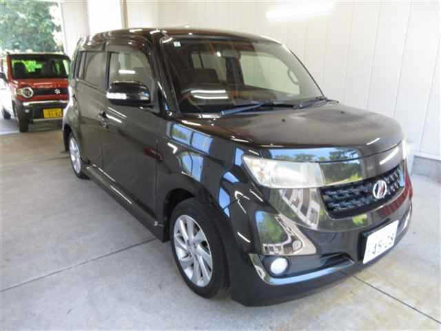 TOYOTA BB