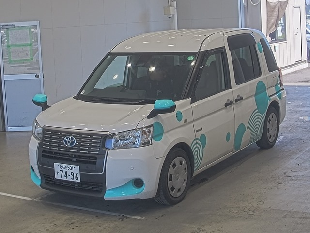 TOYOTA JPN TAXI