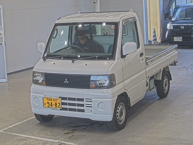 MITSUBISHI MINICAB TRUCK