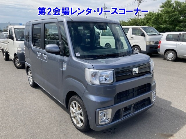 DAIHATSU WAKE