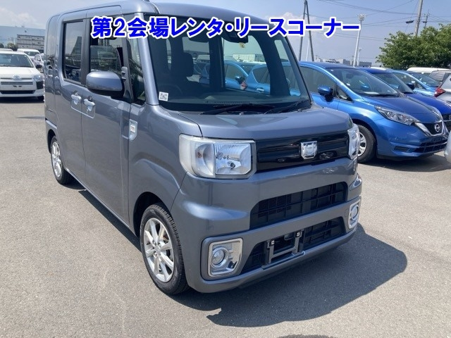 DAIHATSU WAKE